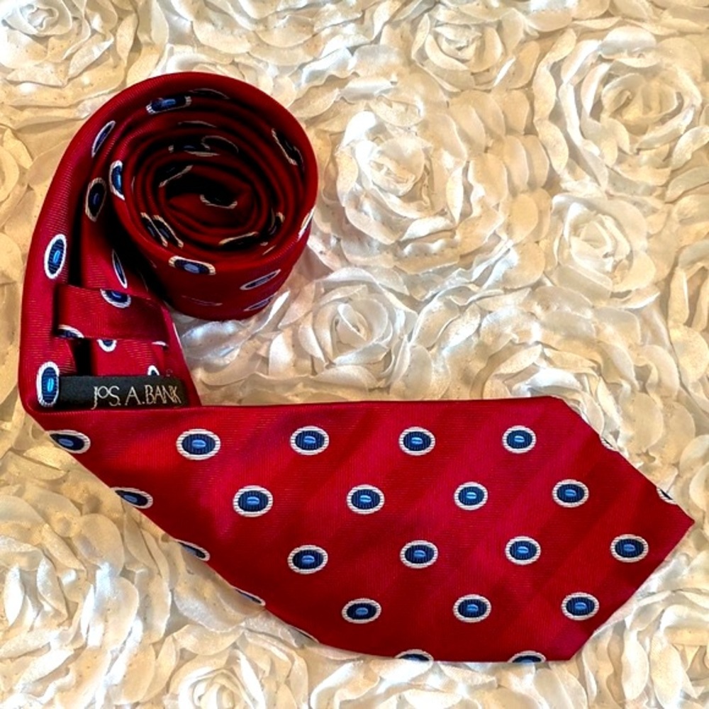 New Jos. A. Bank mens silk tie
